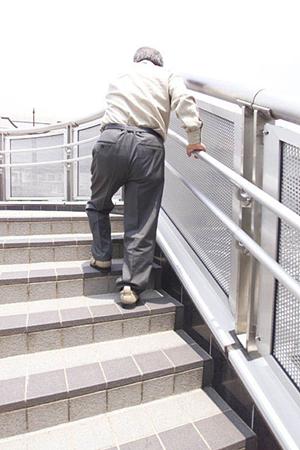 今治市でインプラントが人気であるワケは